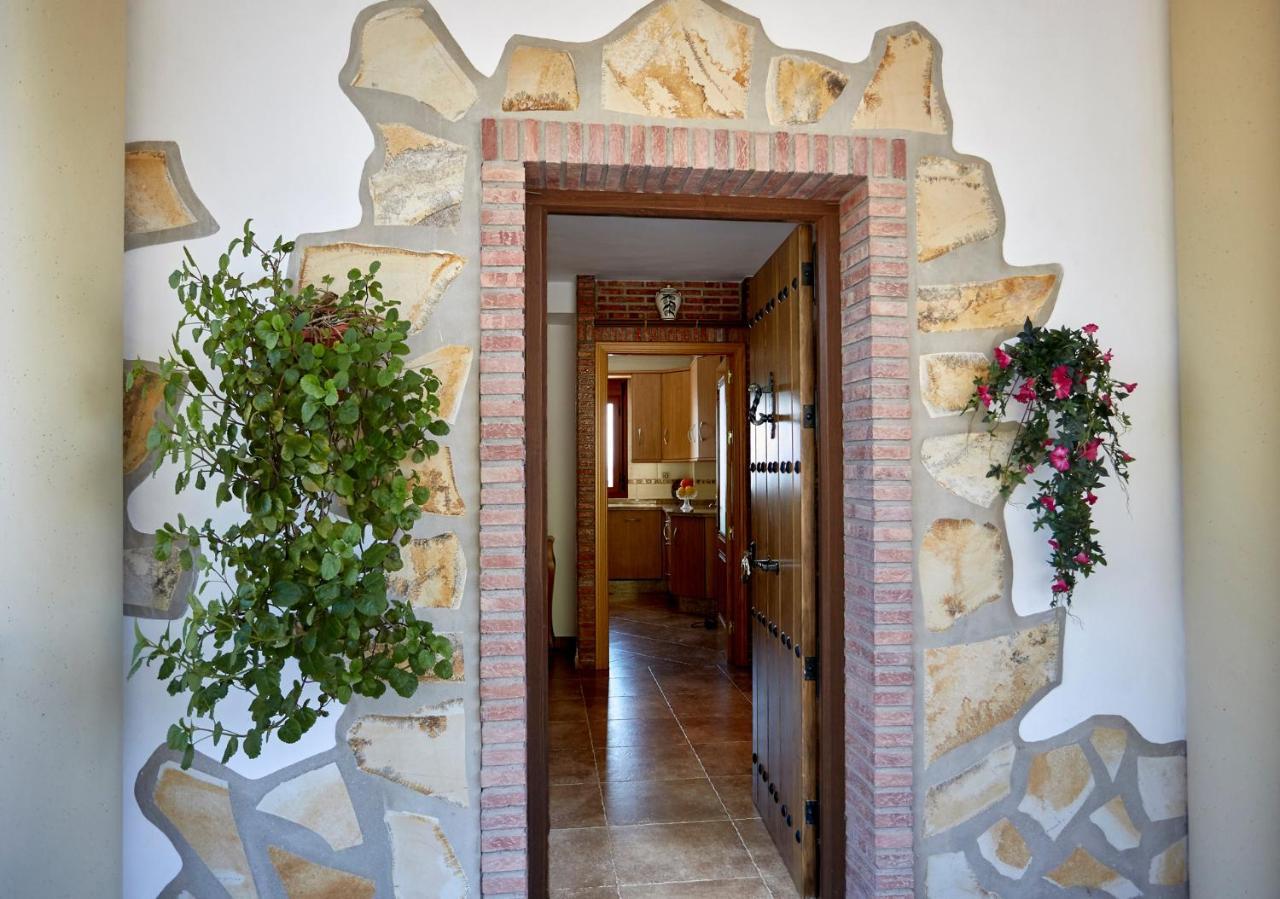 فيلا Casa Carrillo Iznájar المظهر الخارجي الصورة