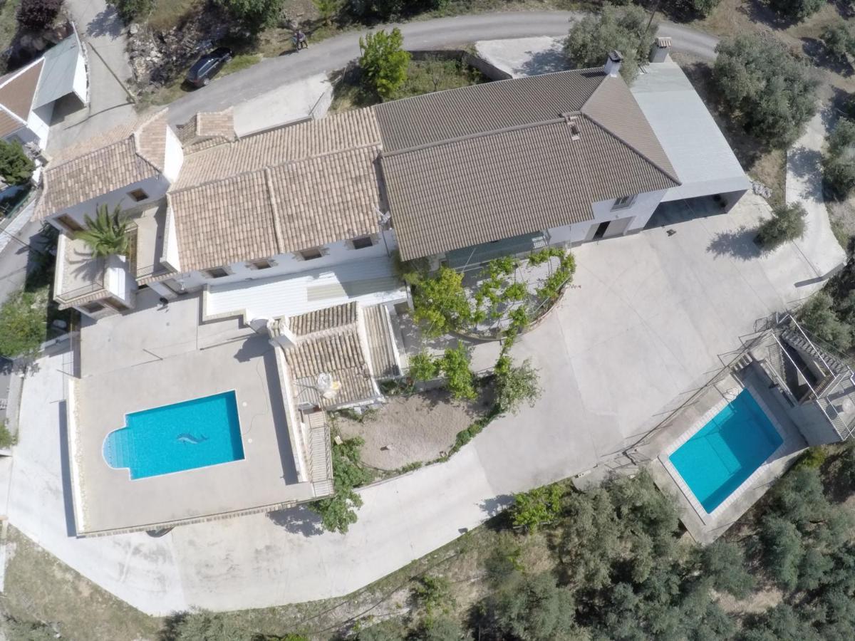 فيلا Casa Carrillo Iznájar المظهر الخارجي الصورة