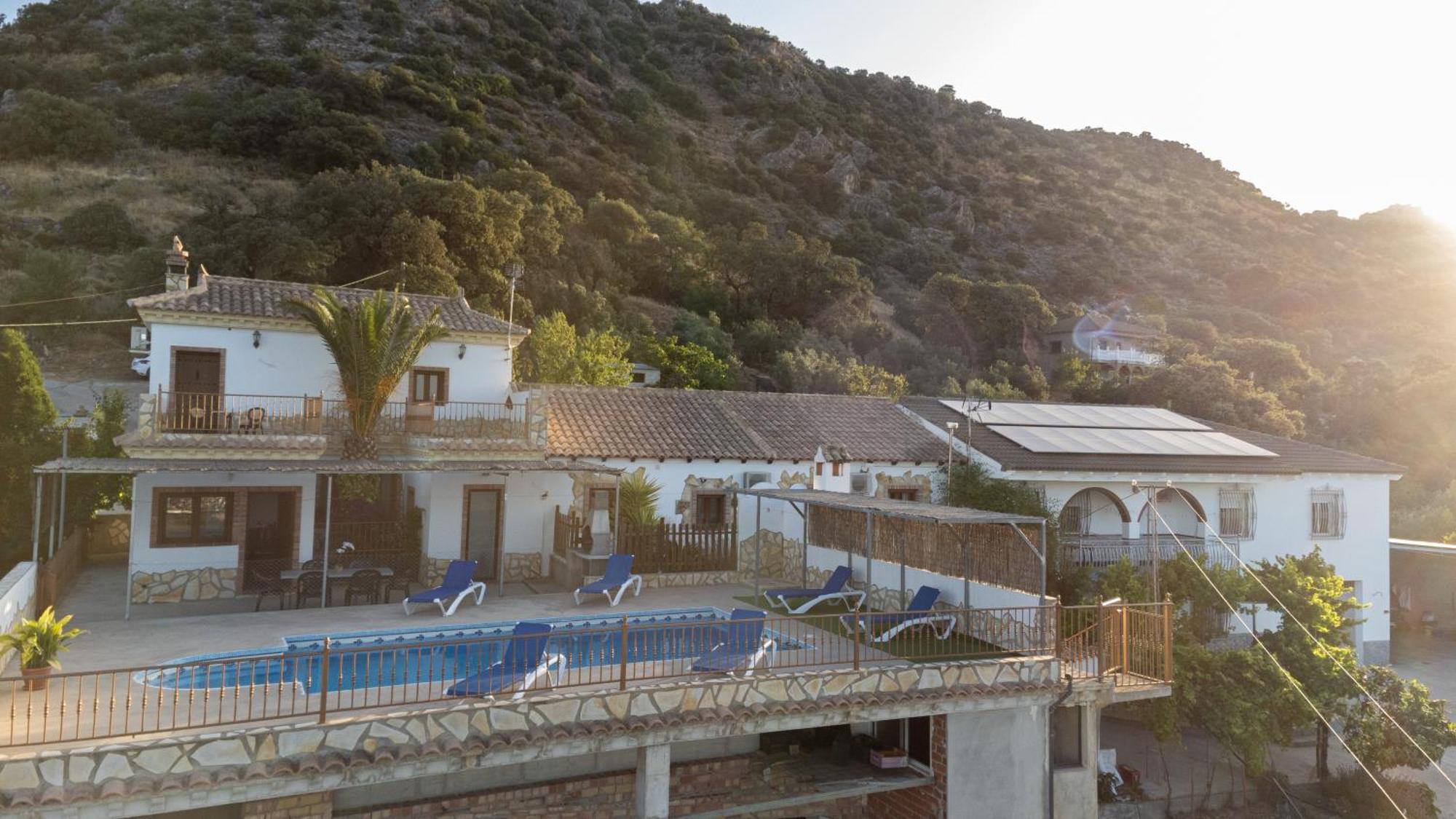 فيلا Casa Carrillo Iznájar المظهر الخارجي الصورة